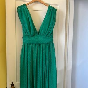 Dress Day large NWT green deep V maxi dress